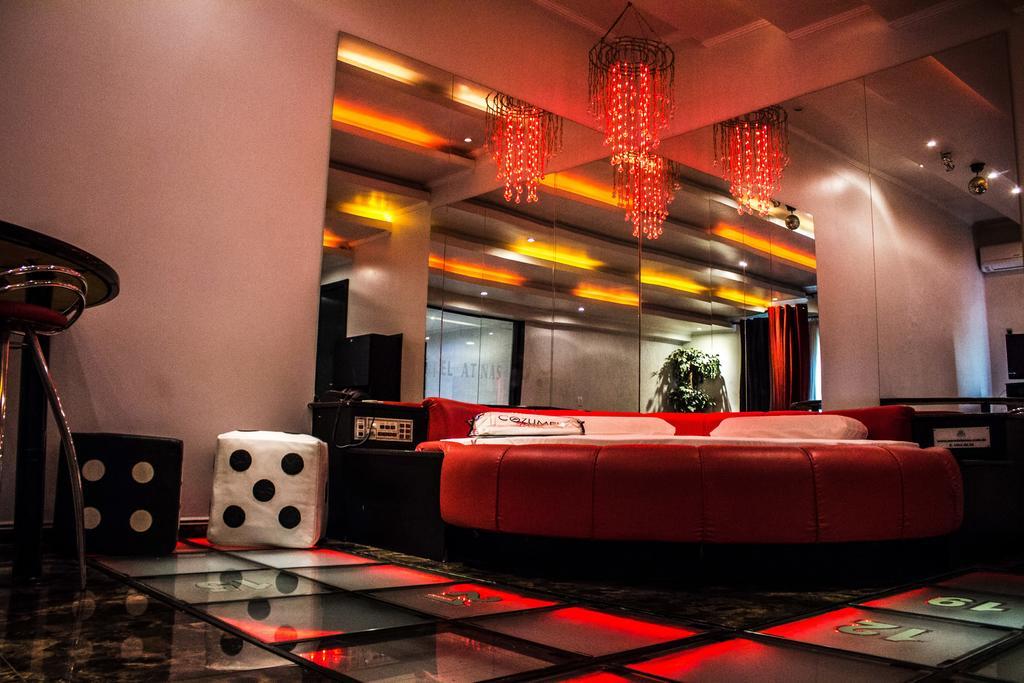 Motel Cozumel (Adults Only) Πόρτο Αλέγκρε Εξωτερικό φωτογραφία