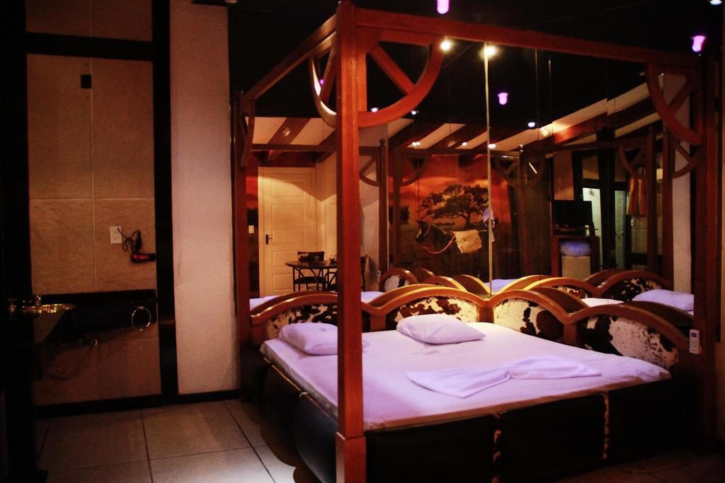 Motel Cozumel (Adults Only) Πόρτο Αλέγκρε Δωμάτιο φωτογραφία